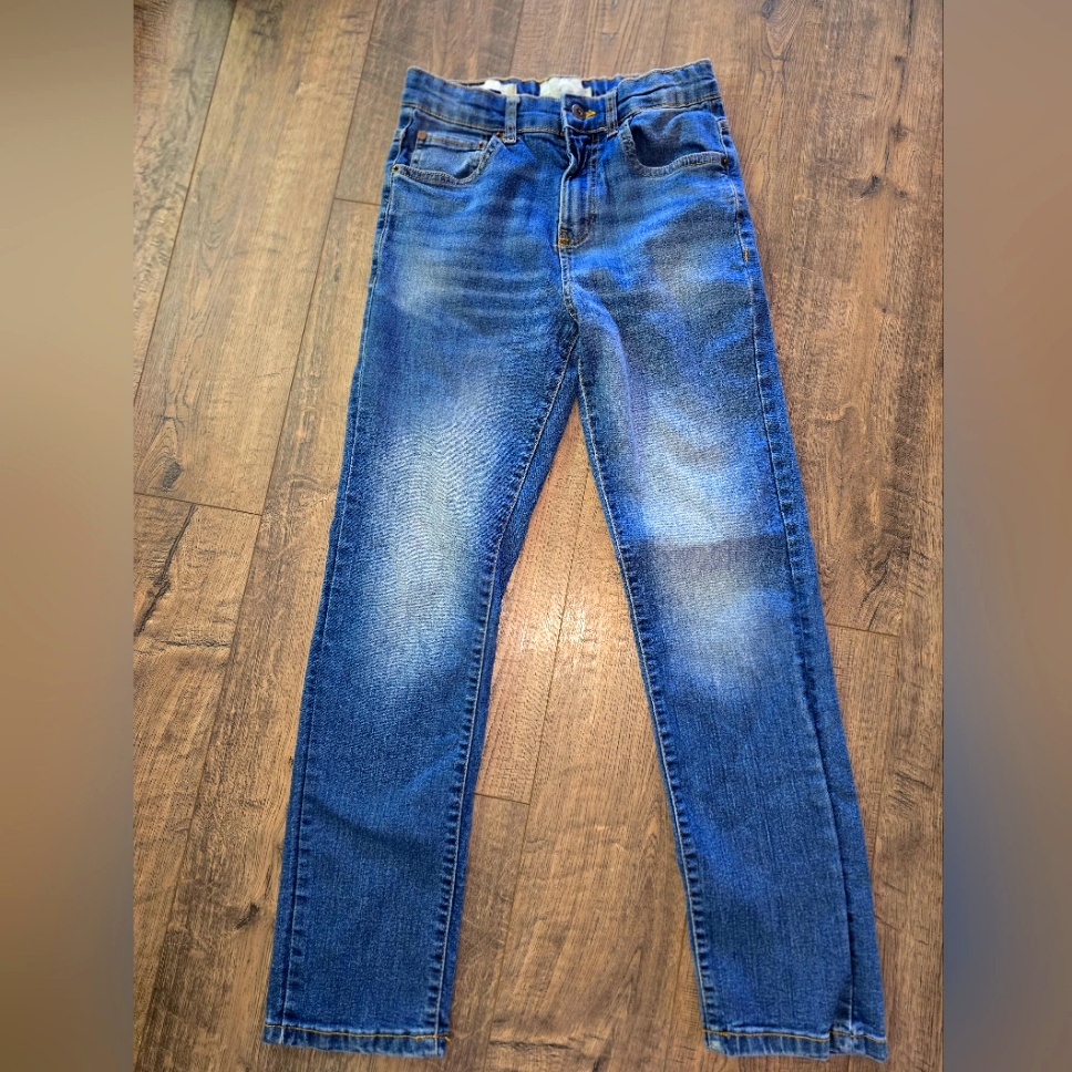425 Lucky Brand Jeans